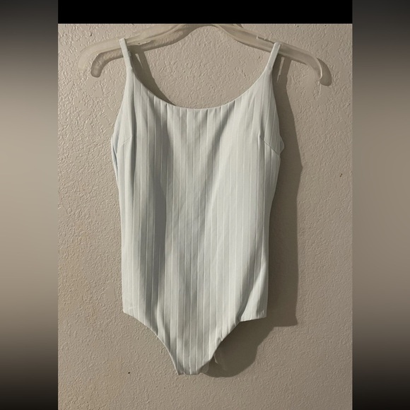 Lululemon Women's Light Blue One-Piece Swimsuit - Picture 5 of 6